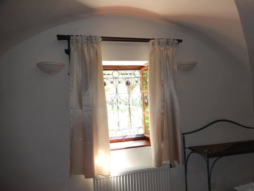 Český Krumlov Pension Fortna מראה חיצוני תמונה